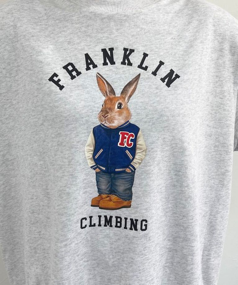 fredy emue「【Franklin Climbing/ フランクリン クライミング】うさぎスタジャン クルーネックスウェット」|スウェット・ジャージ|
