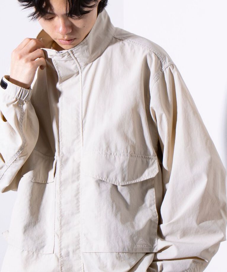 GLOSTER「【KELTY×GLOSTER】別注 アーバンフィールドジャケット リップストップ」|ブルゾン・スタジャン|グレイッシュベージュ