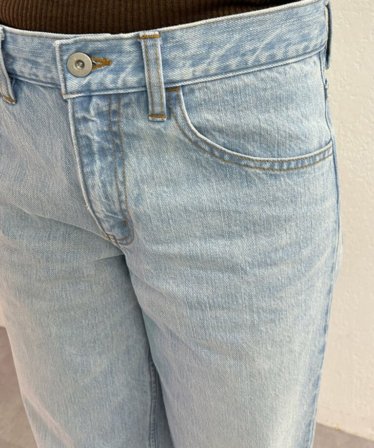  「【綺麗めシルエット】カットオフワイドデニムパンツ」|デニム|