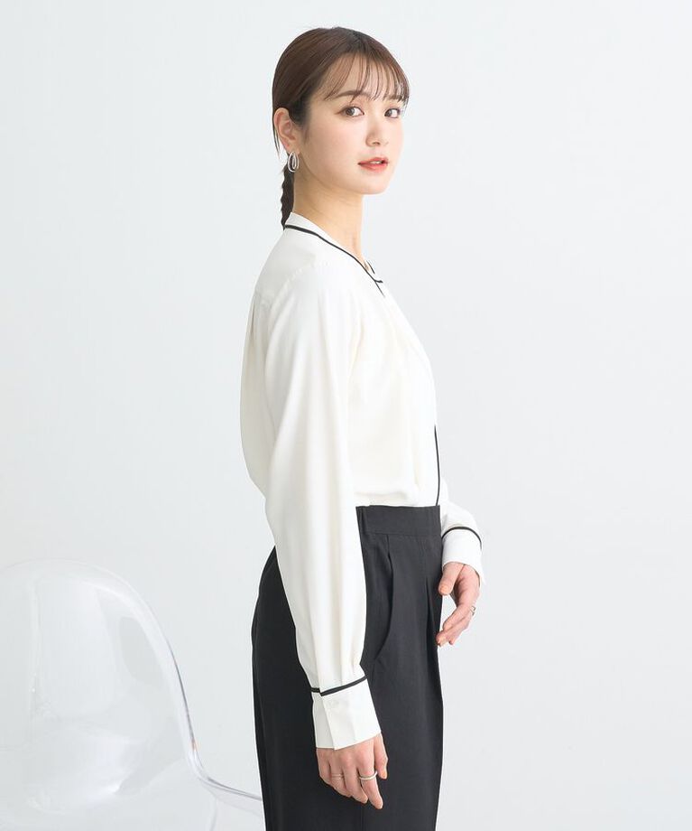 earth music&ecology「バイカラータックブラウス　25SS オフィス 春 夏」|シャツ・ブラウス|