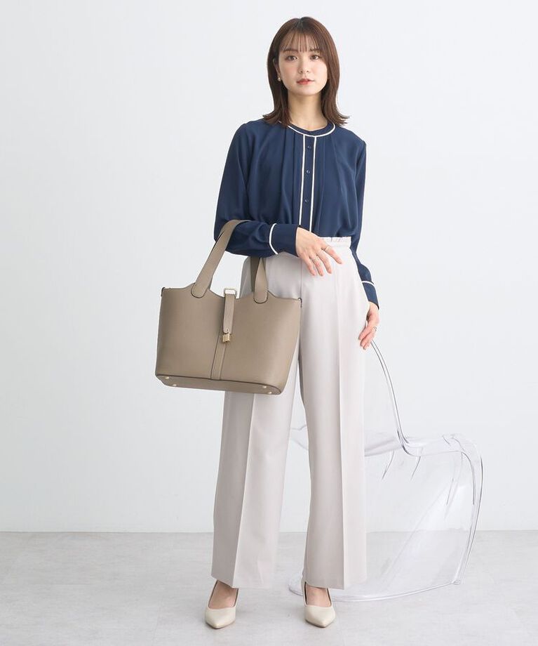 earth music&ecology「バイカラータックブラウス　25SS オフィス 春 夏」|シャツ・ブラウス|