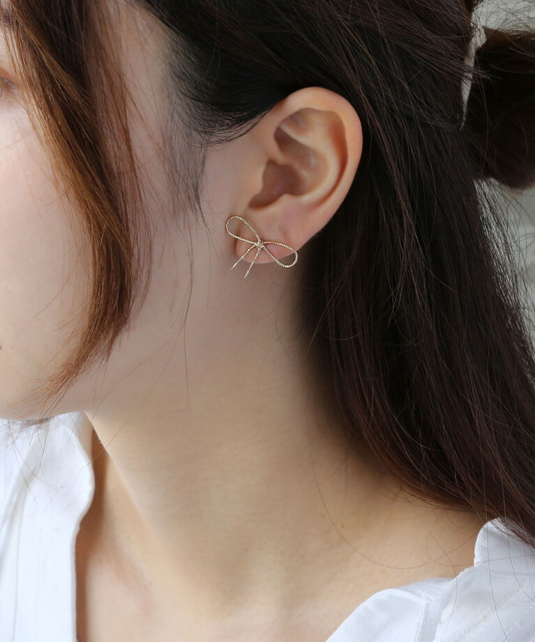  「スリムリボンピアス」|ピアス|ゴールド