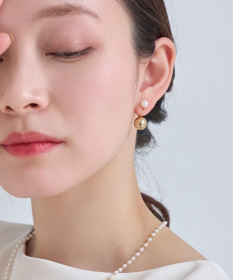 Phoebe「バックモチーフイヤリング　パール×メタル」|イヤリング|
