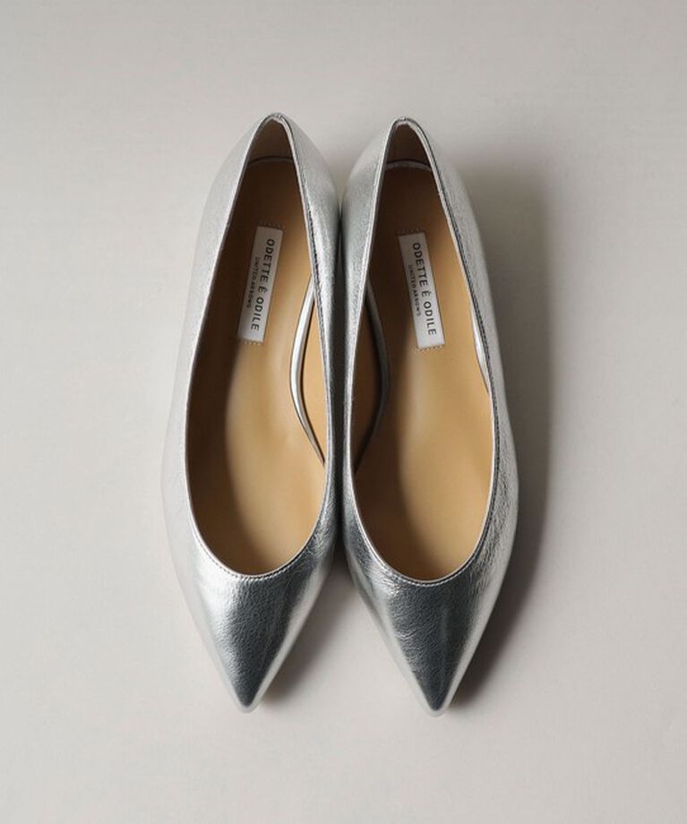 ODETTE E ODILE「ベーシックポインテッド フラット20↓↑」|パンプス|SILVER