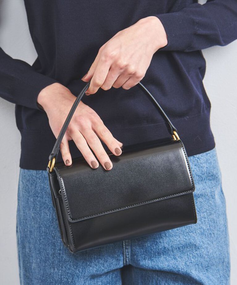 UNITED ARROWS「ダブル フラップ ショルダーバッグ」|ショルダー・メッセンジャー|BLACK