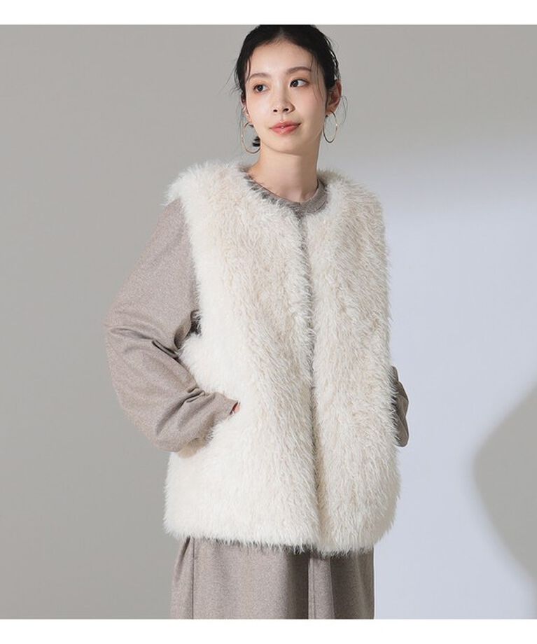 Demi-Luxe BEAMS 「ウェイビー フェイクファー ジレ」|ダウン|