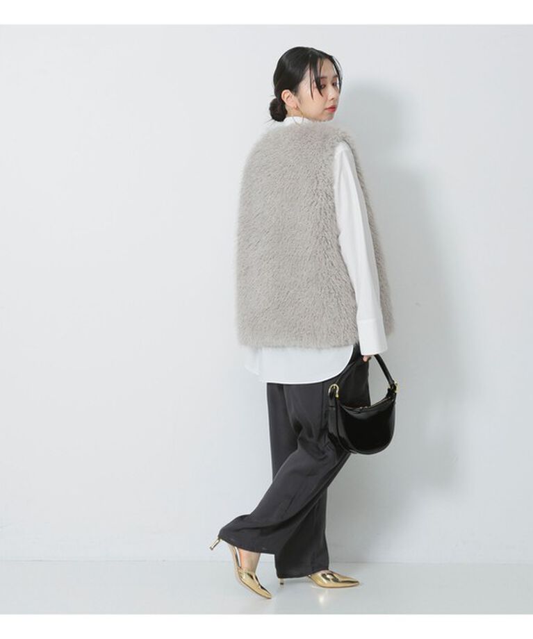 Demi-Luxe BEAMS 「ウェイビー フェイクファー ジレ」|ダウン|