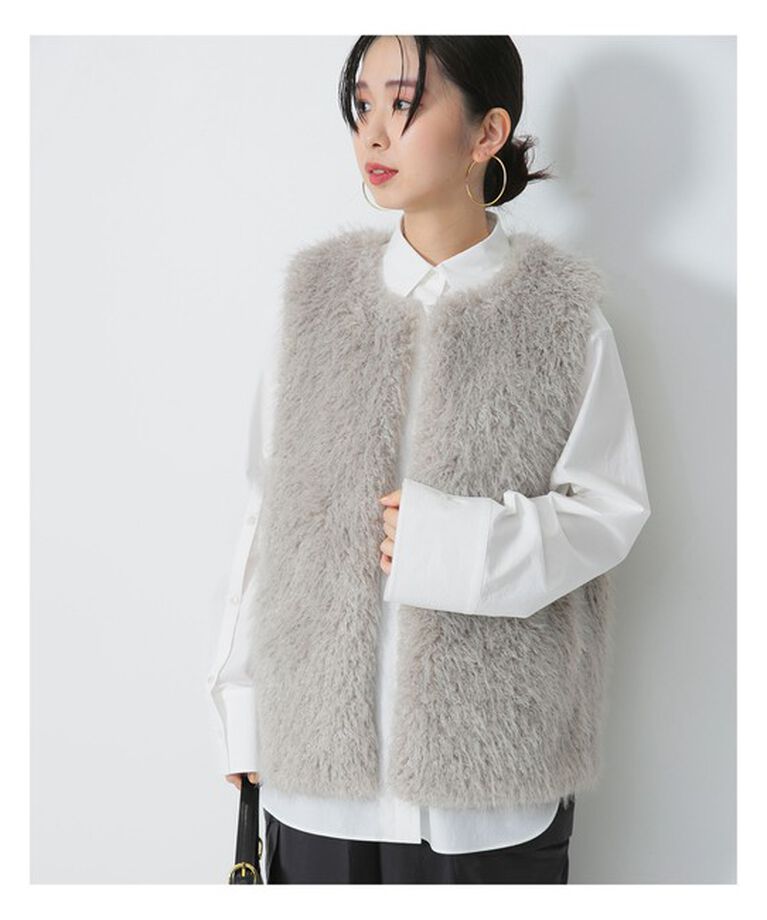 Demi-Luxe BEAMS 「ウェイビー フェイクファー ジレ」|ダウン|