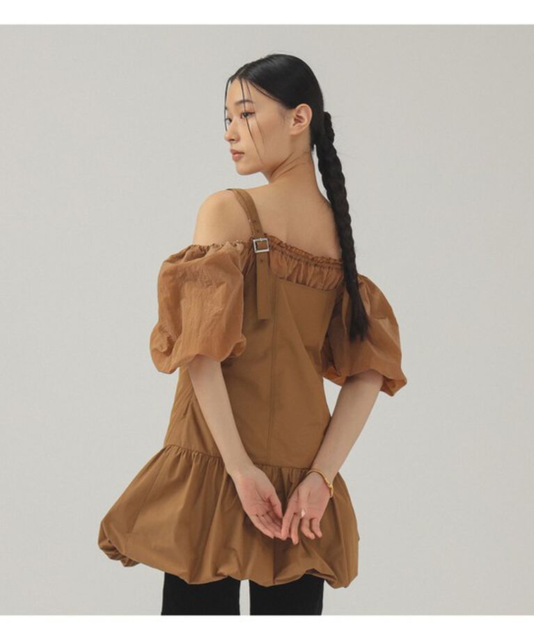 Ray BEAMS 「オフショルダー パフスリーブ ブラウス」|シャツ・ブラウス|BROWN