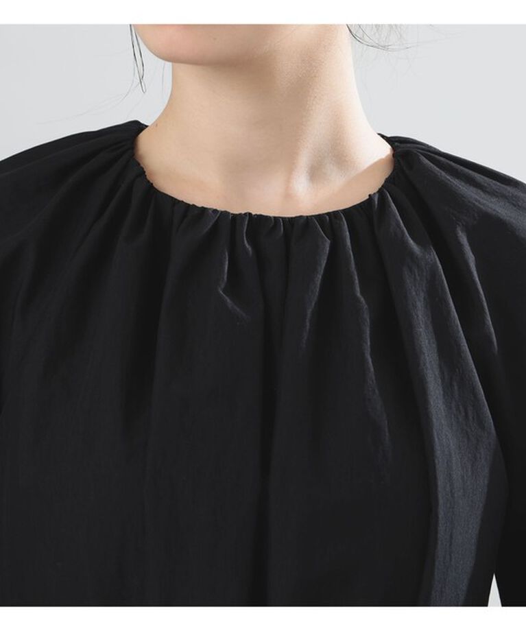 Demi-Luxe BEAMS 「AK+1 / ネックギャザー ワンピース」|ワンピース|