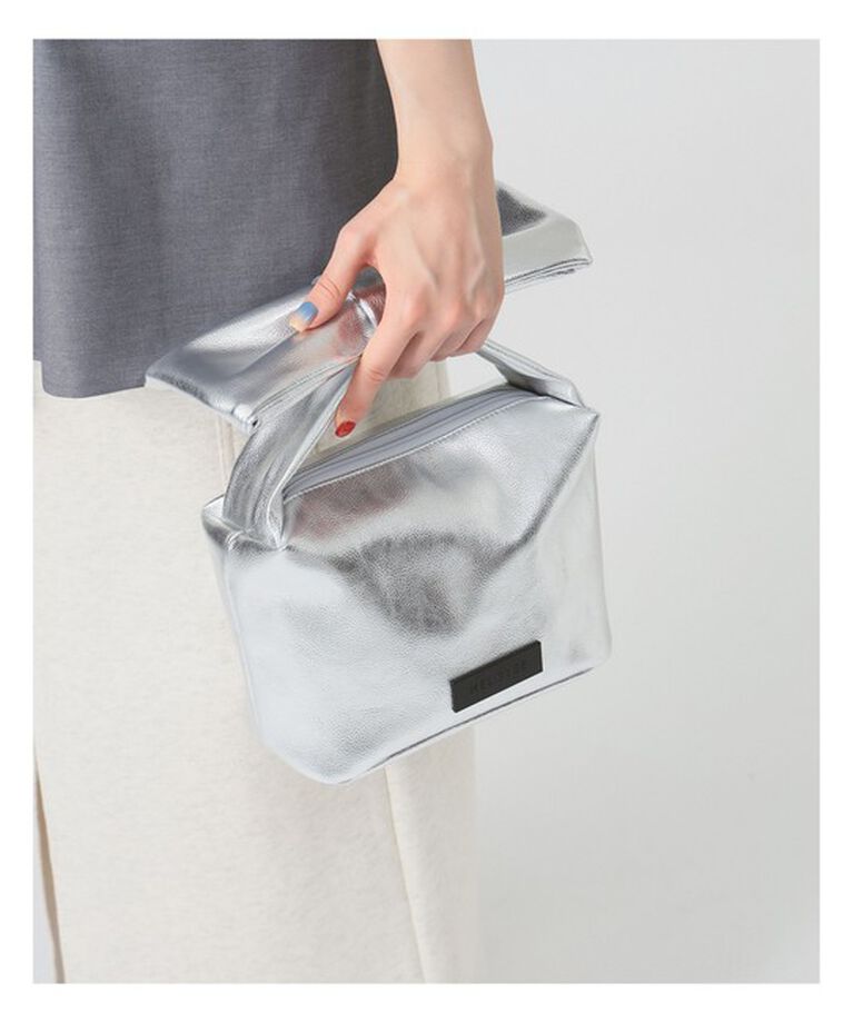 Ray BEAMS 「HELOYSE / ribbon pouch metallic bag」|ハンドバッグ|SILVER