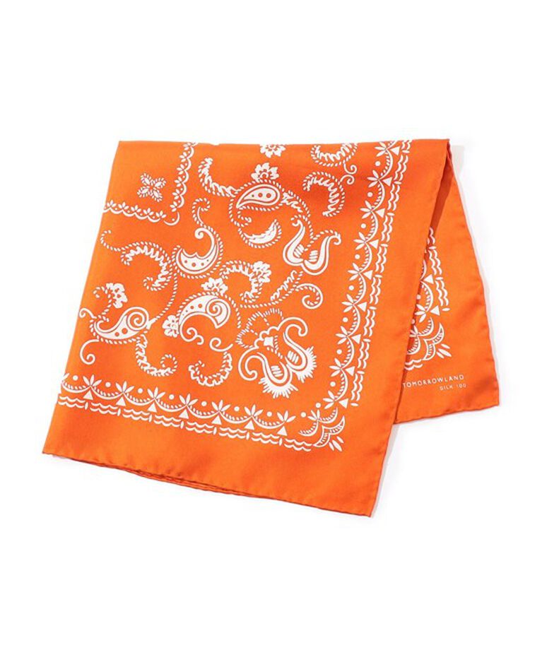 TOMORROWLAND GOODS「TOMORROWLAND シルク バンダナ」|バンダナ・スカーフ|27 オレンジ