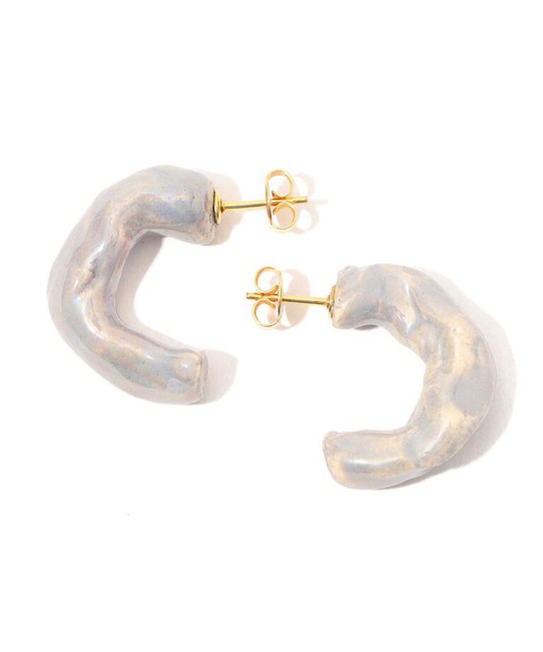 TOMORROWLAND GOODS「LEVENS PIEDRA HOOPS ピアス」|ピアス|13 ライトグレー