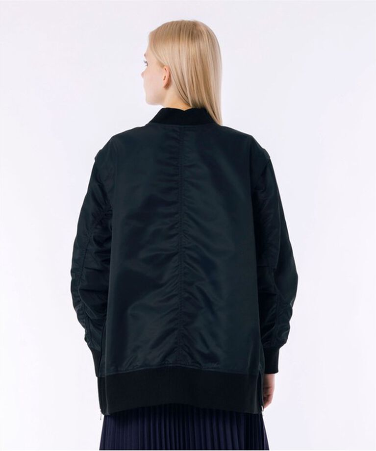 LACOSTE「2WAY 撥水 デタッチャブルスリーブボンバージャケット / ボリュームスリーブMAー1ブルゾン」|ブルゾン・スタジャン|