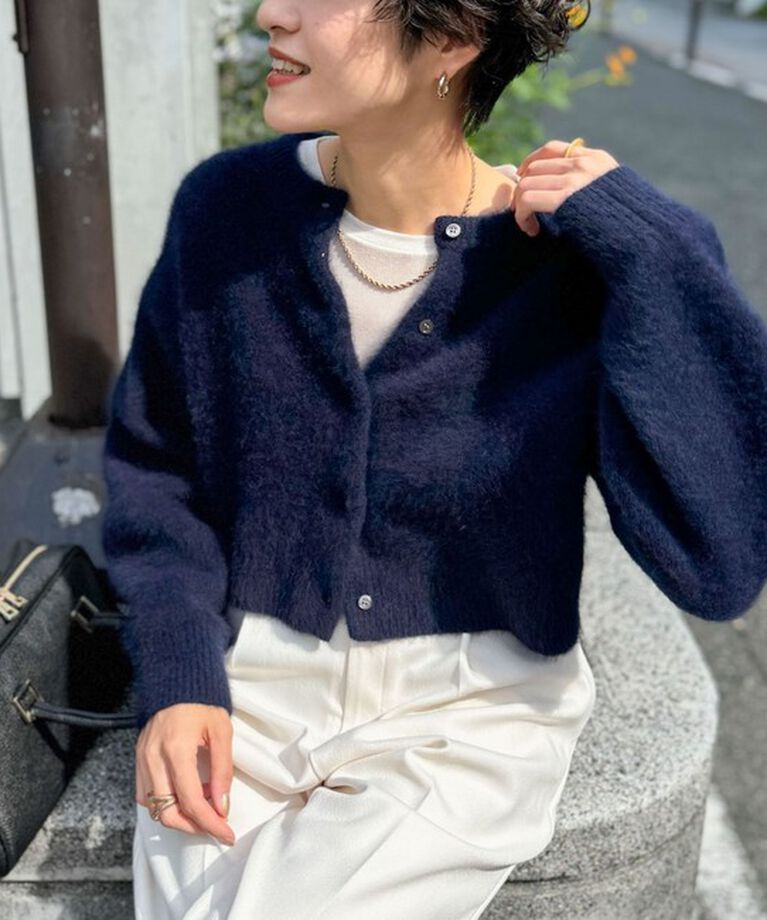 NOLLEY'S「《手洗い可能》《アンサンブル対応》プレミアムヘアリークロップドクルーネックカーディガン」|カーディガン|ネイビー