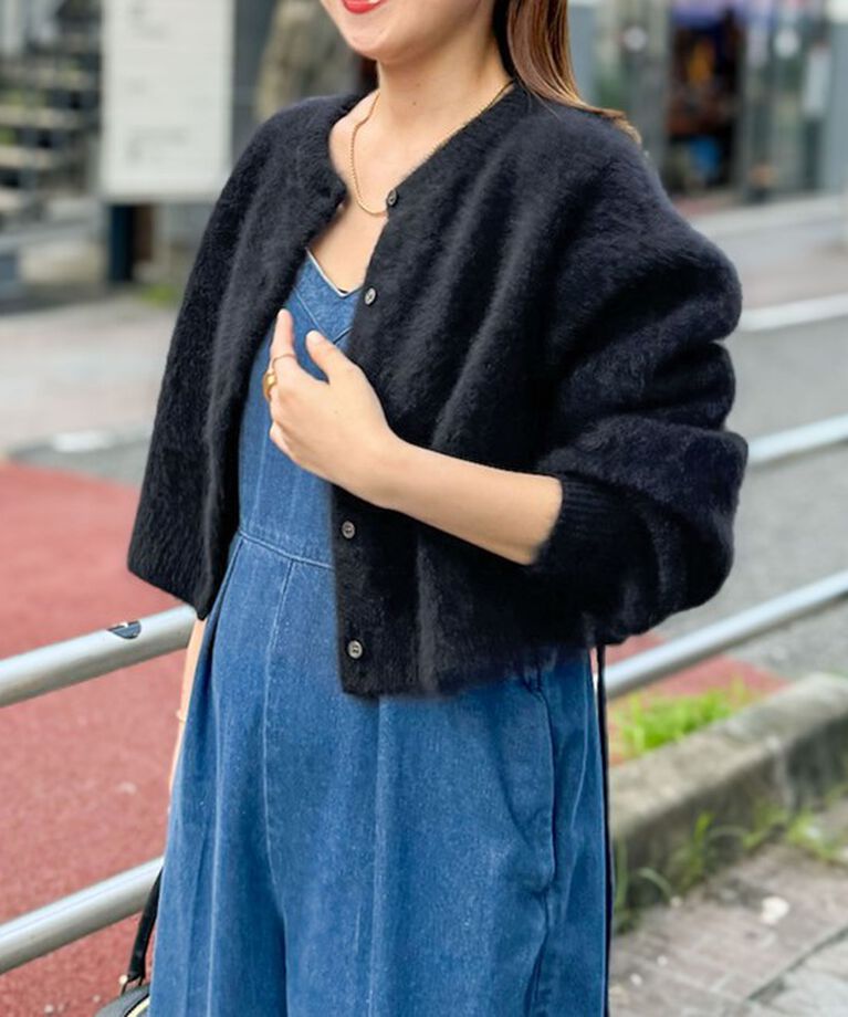 NOLLEY'S「《手洗い可能》《アンサンブル対応》プレミアムヘアリークロップドクルーネックカーディガン」|カーディガン|ブラック