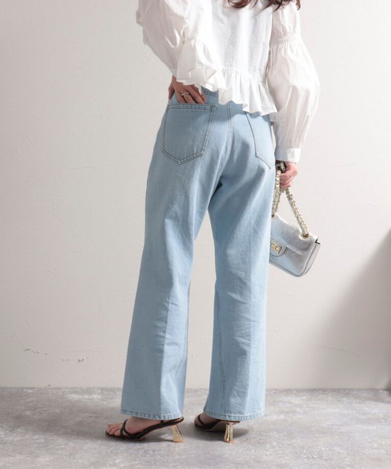 fredy emue「センタープレス ストレートデニムパンツ」|デニム|
