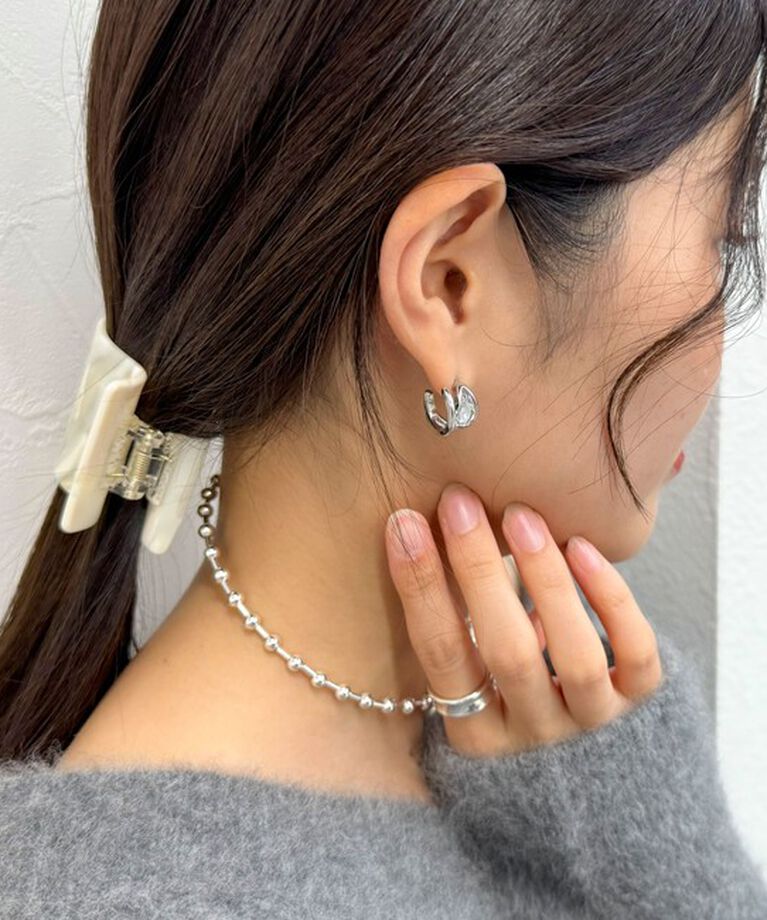 fredy emue「しずくストーンCカールピアス」|ピアス|