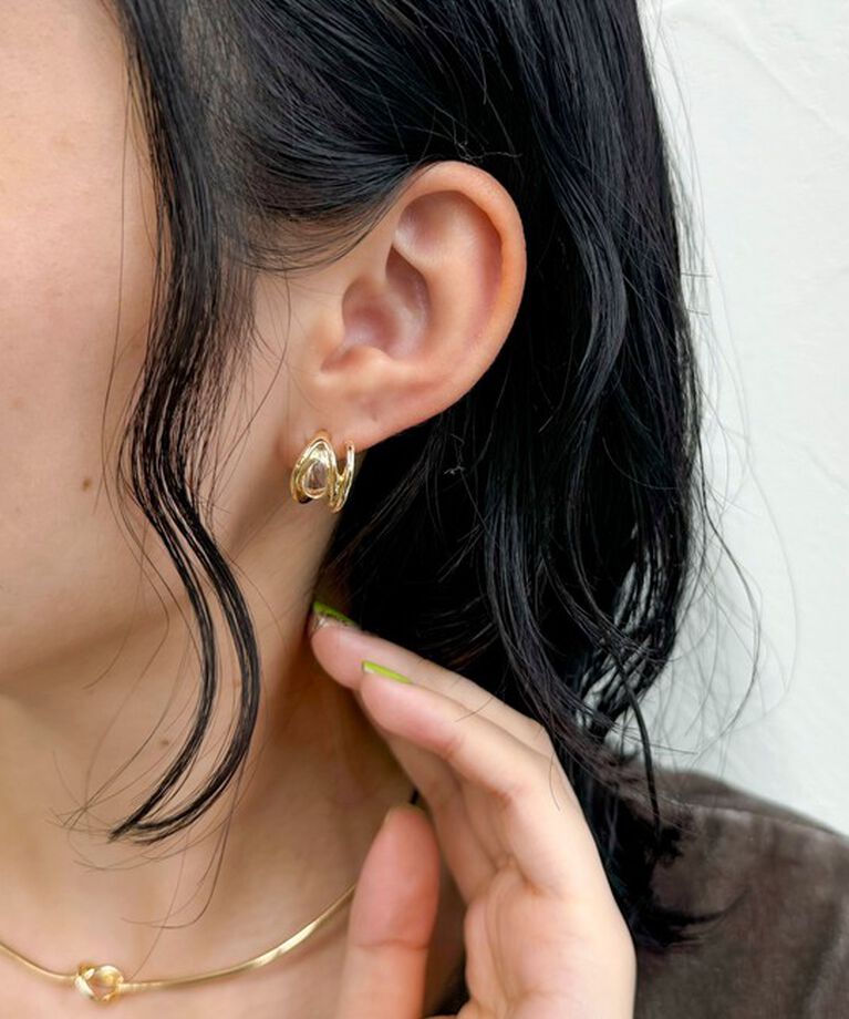 fredy emue「しずくストーンCカールピアス」|ピアス|
