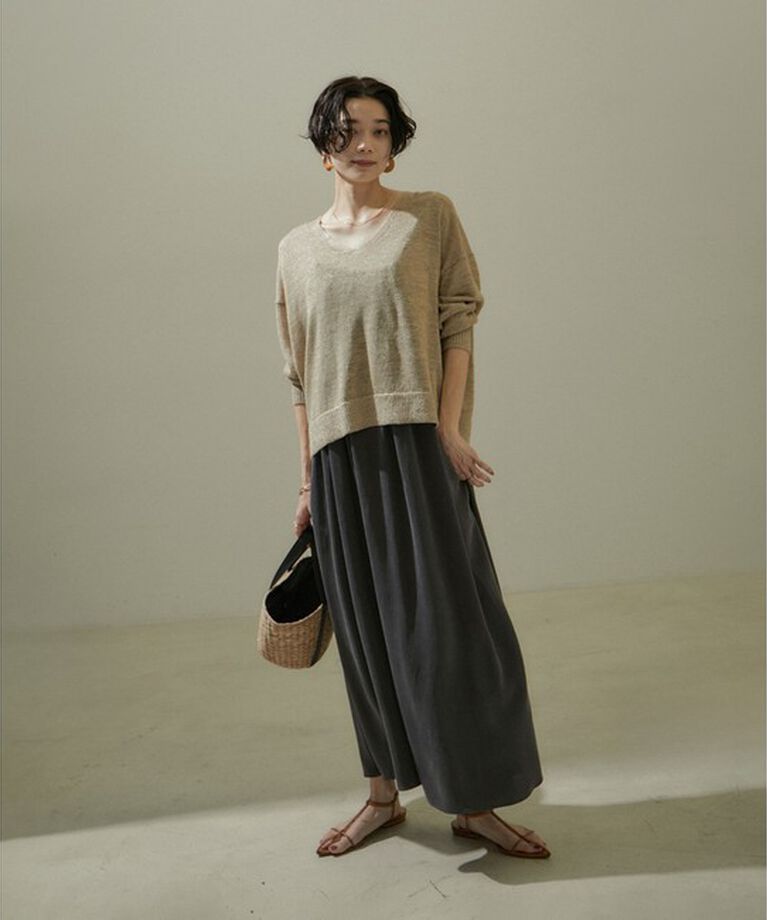SALON adam et rope'「［スパークルリネン］シアーラメニットVネックプルオーバー」|ニット・セーター|