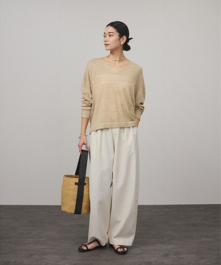 SALON adam et rope'「［スパークルリネン］シアーラメニットVネックプルオーバー」|ニット・セーター|