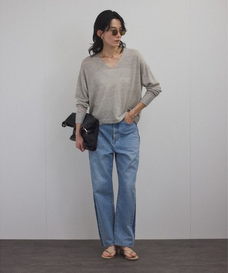 SALON adam et rope'「［スパークルリネン］シアーラメニットVネックプルオーバー」|ニット・セーター|