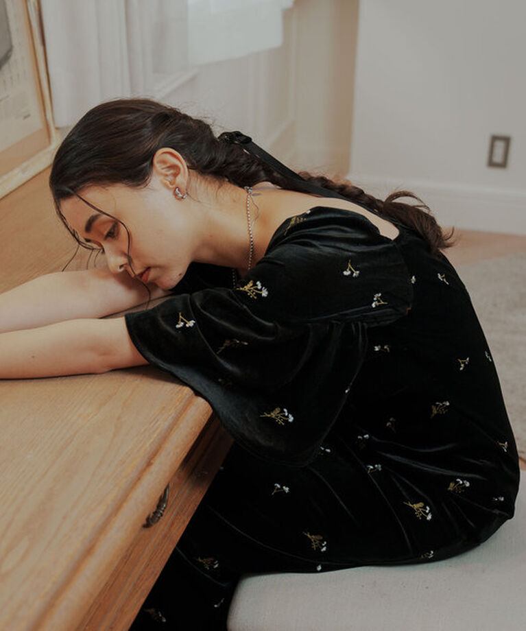  「【オケージョンドレス/結婚式】velour bell sleeve dress」|ドレス|
