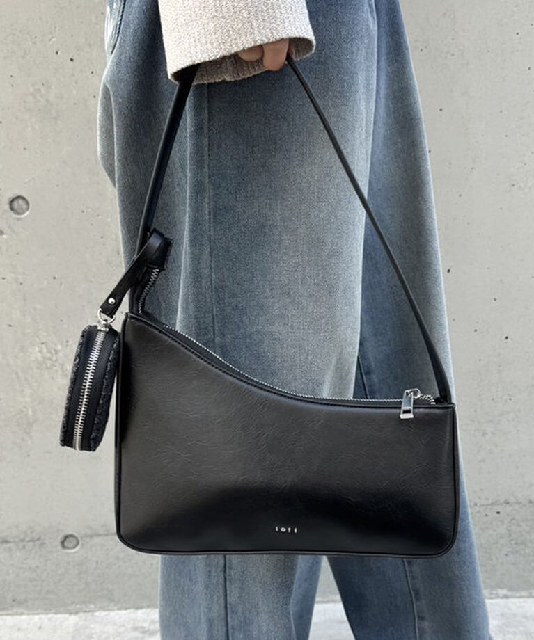  「loti ポーチ付きムーンBAG」|トートバッグ|