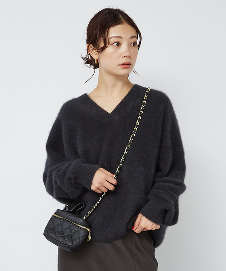 Rouge vif「フォックスウールVネックラウンドヘムニットプルオーバー」|ニット・セーター|