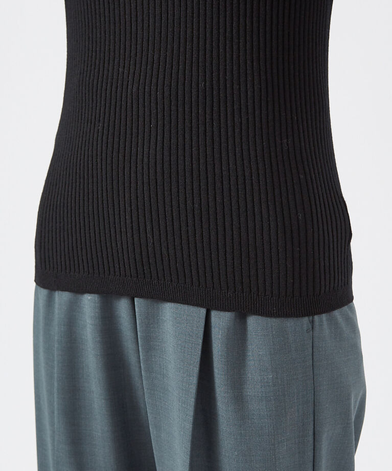 qualite「【日本製/2024AW】シームレスクルーネックニット」|ニット・セーター|