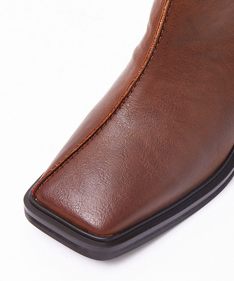 AU BANNISTER「【WEB限定】アシンメトリースクエアトゥショートブーツ」|ショートブーツ|