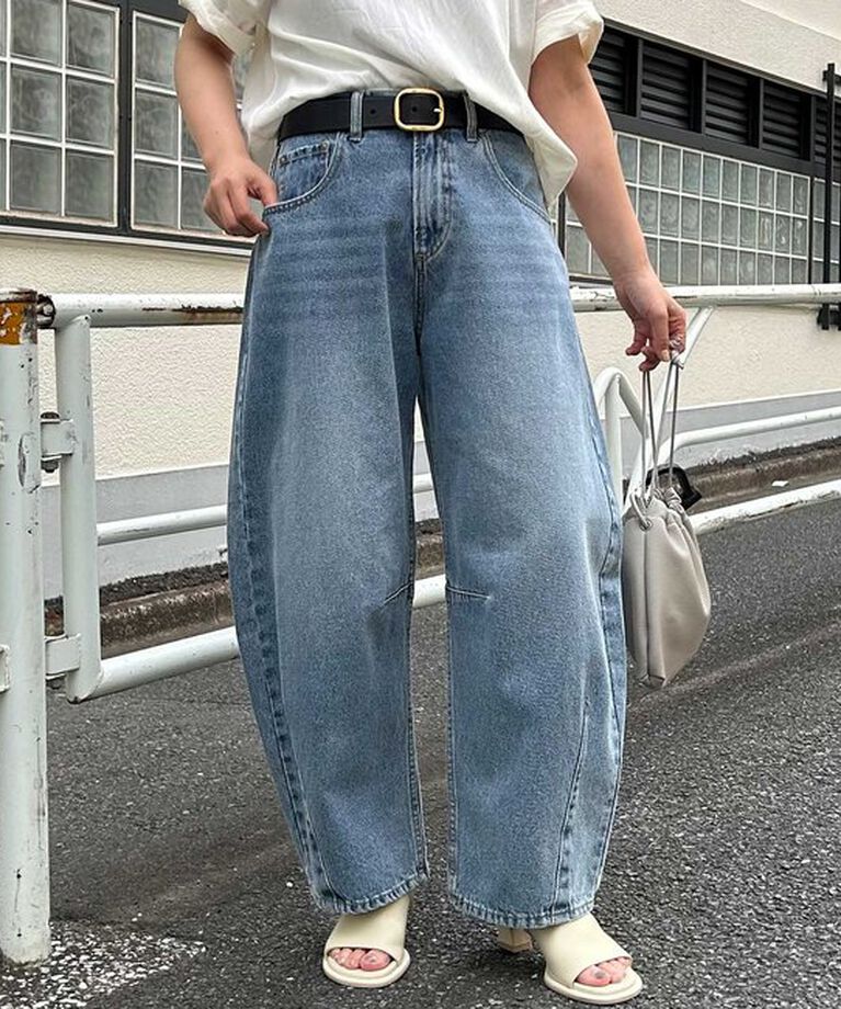  「【低身長・高身長対応/サイズ展開あり】デニムカーブレッグパンツ」|その他|インディゴブルー