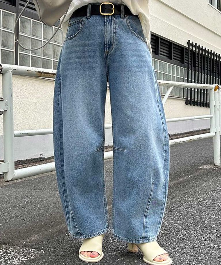  「【低身長・高身長対応/サイズ展開あり】デニムカーブレッグパンツ」|その他|