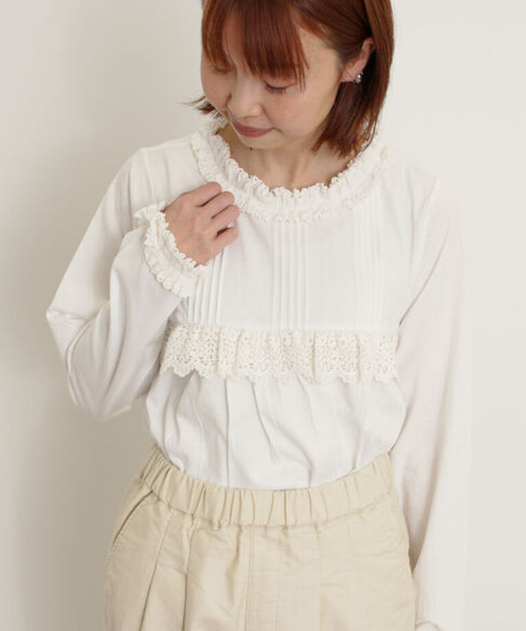 Samansa Mos2「胸元レース切替ピンタックインナー」|Tシャツ・カットソー|オフホワイト