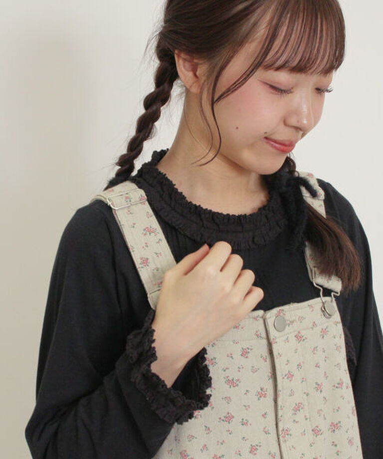 Samansa Mos2「胸元レース切替ピンタックインナー」|Tシャツ・カットソー|ブラック