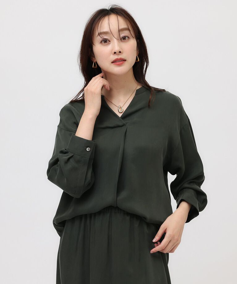 UNTITLED「【セットアップ可能/パウダータッチ】シルキーキュプラ スキッパーブラウス」|シャツ・ブラウス|ｶｰｷ(029)