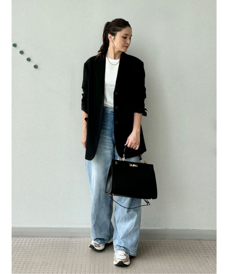 DRESSTERIOR「【大人百花春号掲載 モデル美香さん着用】ヴィンテージ加工ワイドデニムパンツ」|デニム|