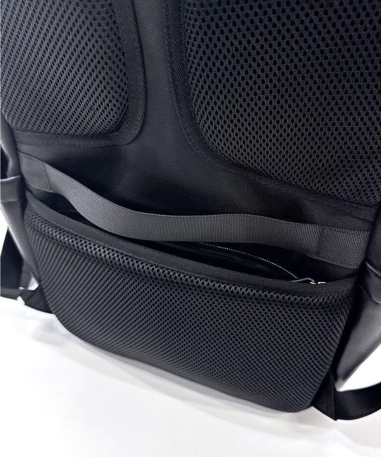 DRESSTERIOR「【荷重軽減/Monomax3月号掲載】サスペンション バックパック」|リュック|
