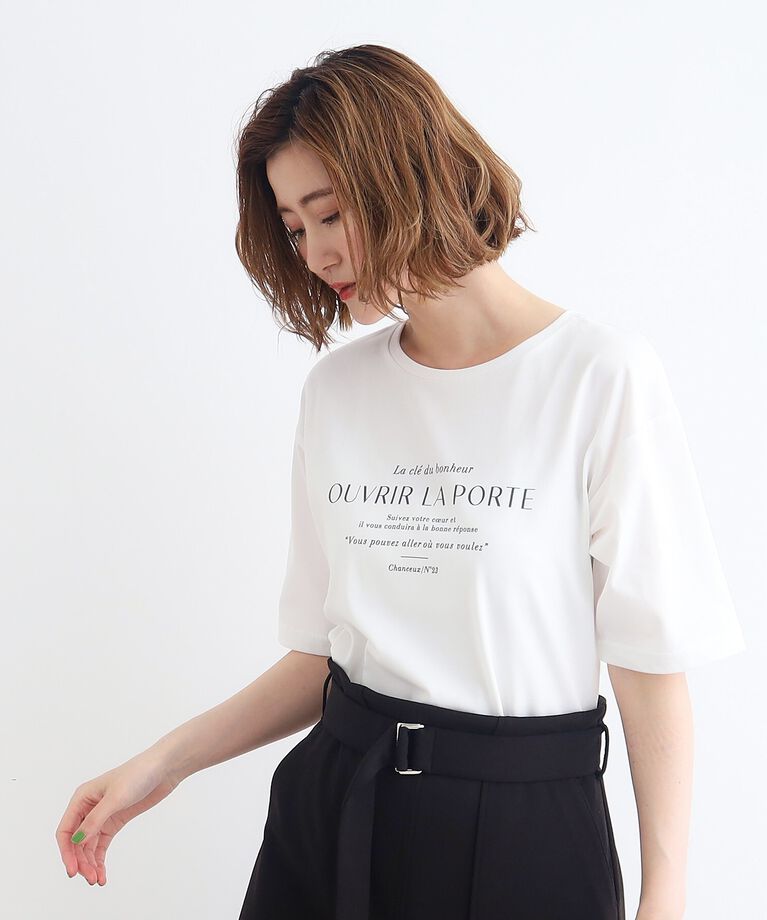 grove「＜接触冷感・UVカット・ご自宅で洗える＞ロゴプリント5分袖Tシャツ」|Tシャツ・カットソー|