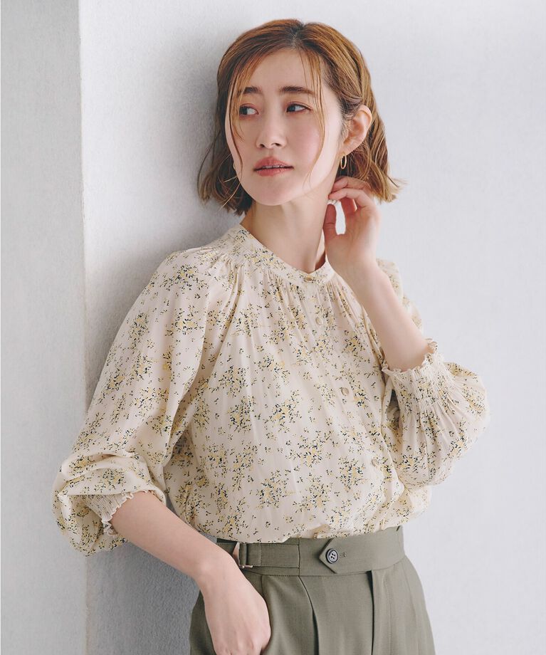 grove「【デイリーから特別な日まで】華やかさを纏うヴィンテージサテンブラウス」|シャツ・ブラウス|オフフラワー(103