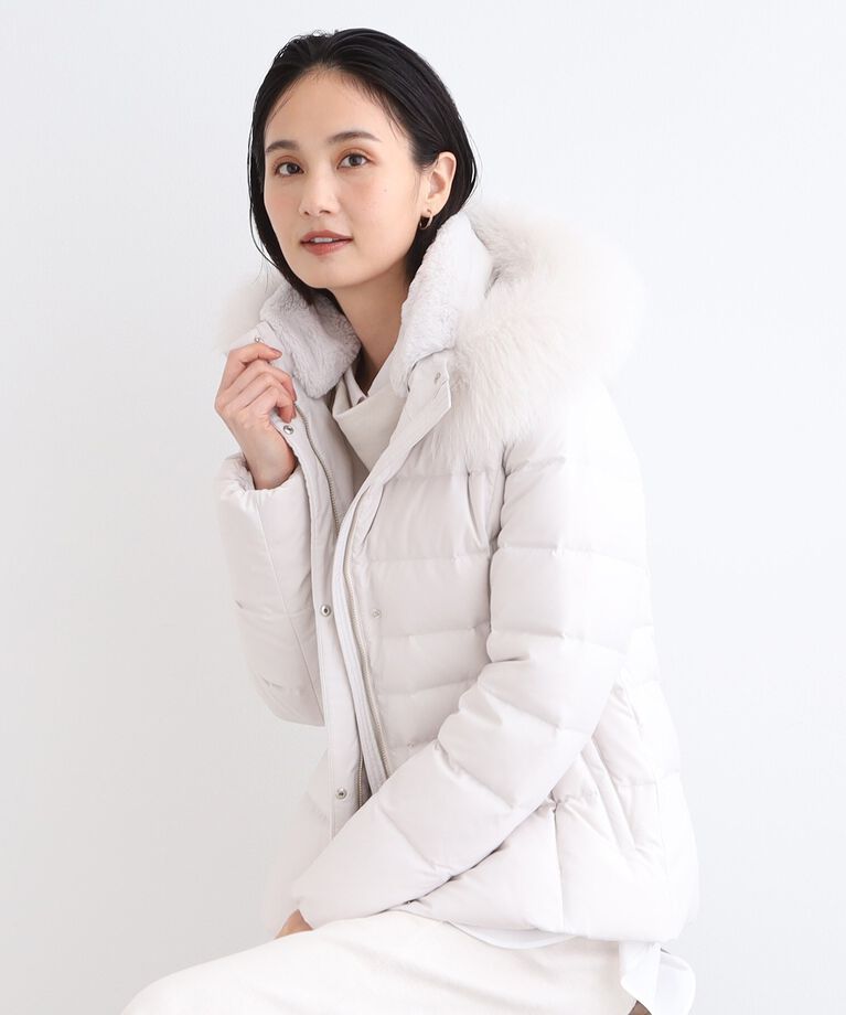 INDIVI「【名品／撥水／抗菌防臭】ショート リサイクルダウンコート」|ダウン|ﾗｲﾄｸﾞﾚｰ(011)