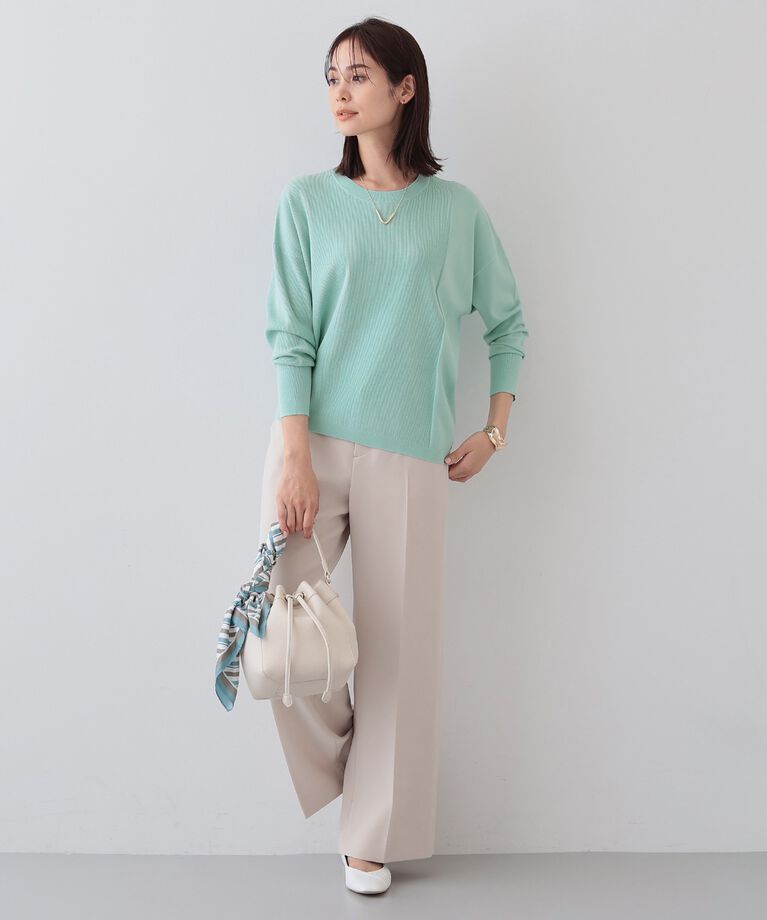 INDIVI「春SALE！【洗える】アシメデザイン ドルマンスリーブニット」|ニット・セーター|