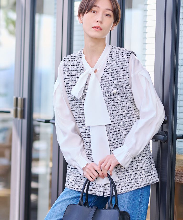 INDIVI「春SALE！【2点セット／UVケア】ツイードジレ＆ボウタイブラウス カセット服」|その他|オフホワイト(403