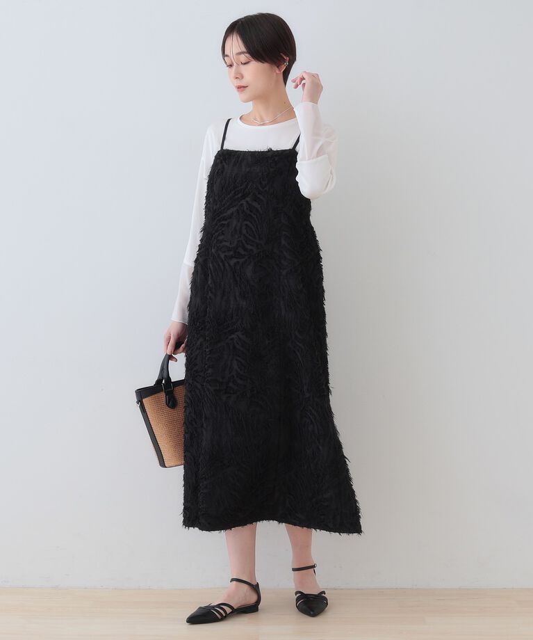 INDIVI「春SALE！【トレンド素材】シアーカットジャカード キャミワンピース」|ワンピース|