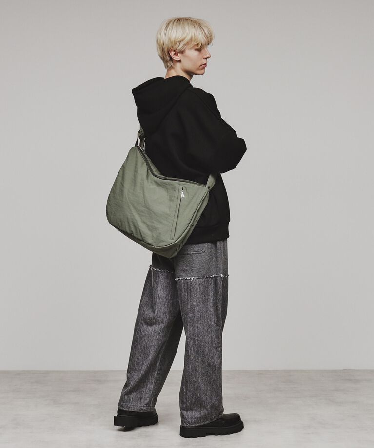 tk.TAKEO KIKUCHI「パテッドラウンドショルダーBAG」|ショルダー・メッセンジャー|