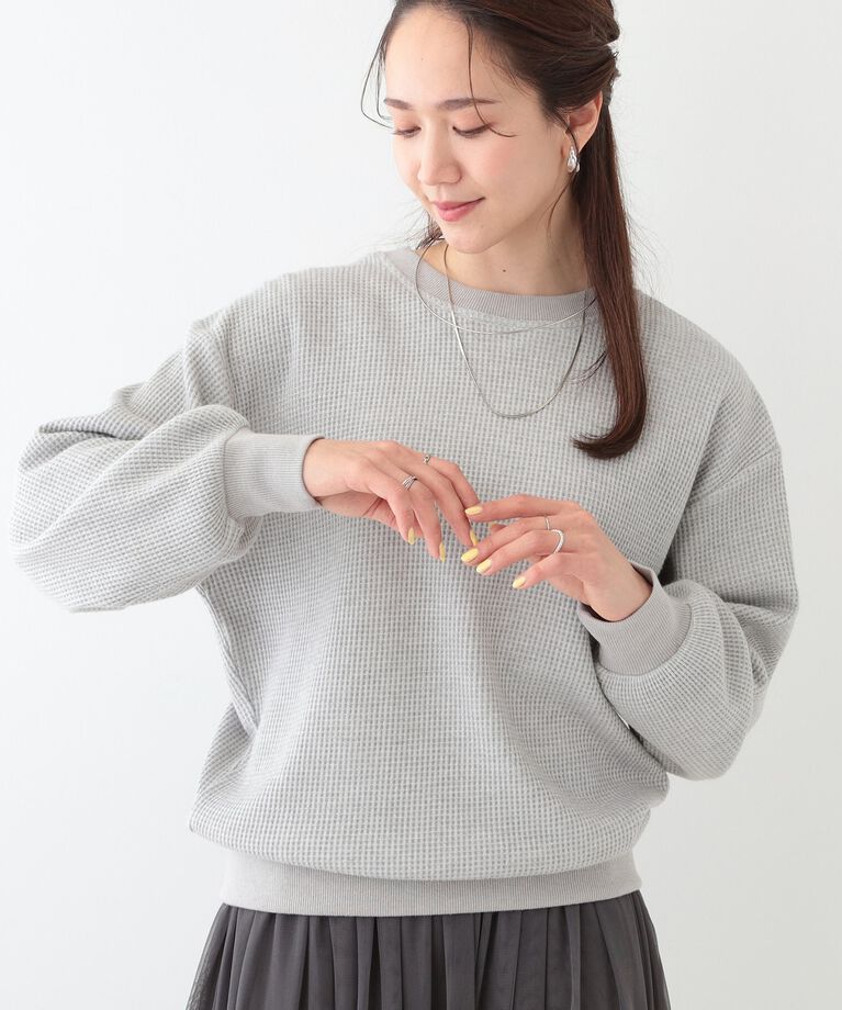 SHOO･LA･RUE「【洗える/S-LL/前後2WAY】きらっと光るラメが目を惹く ワッフルトップス」|Tシャツ・カットソー|ライトグレー(011