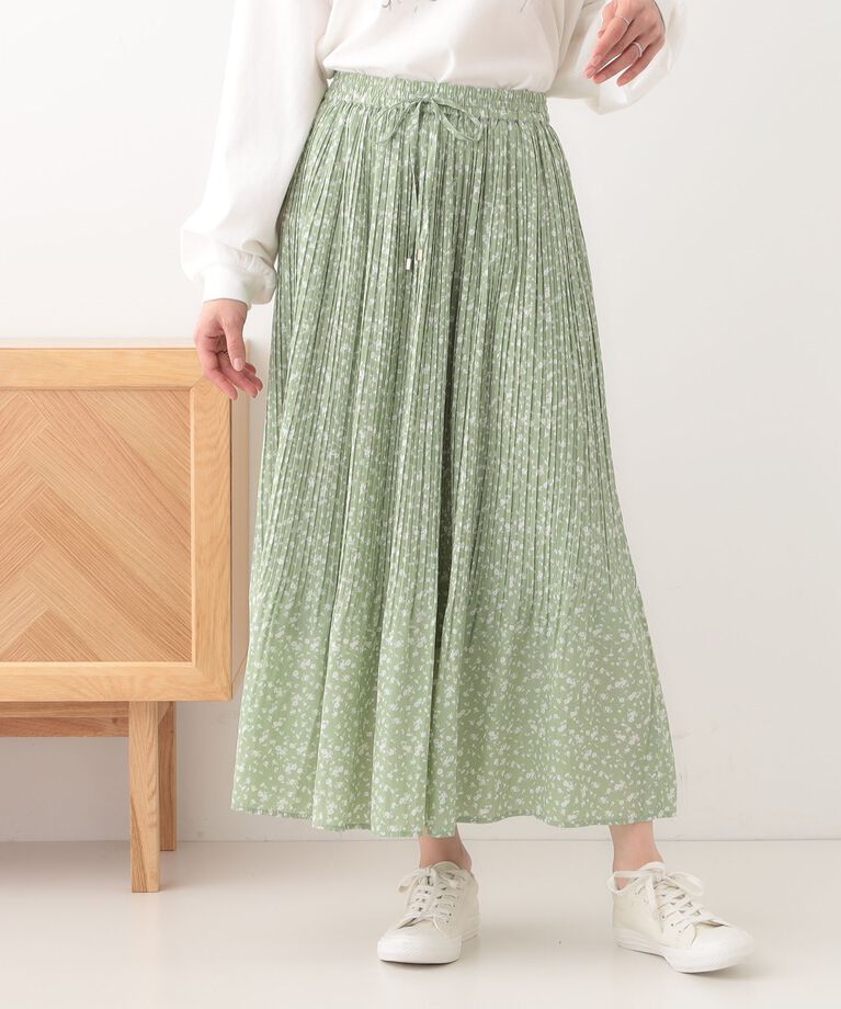 SHOO･LA･RUE「歩くたび揺れる サテンプリーツスカート」|スカート|