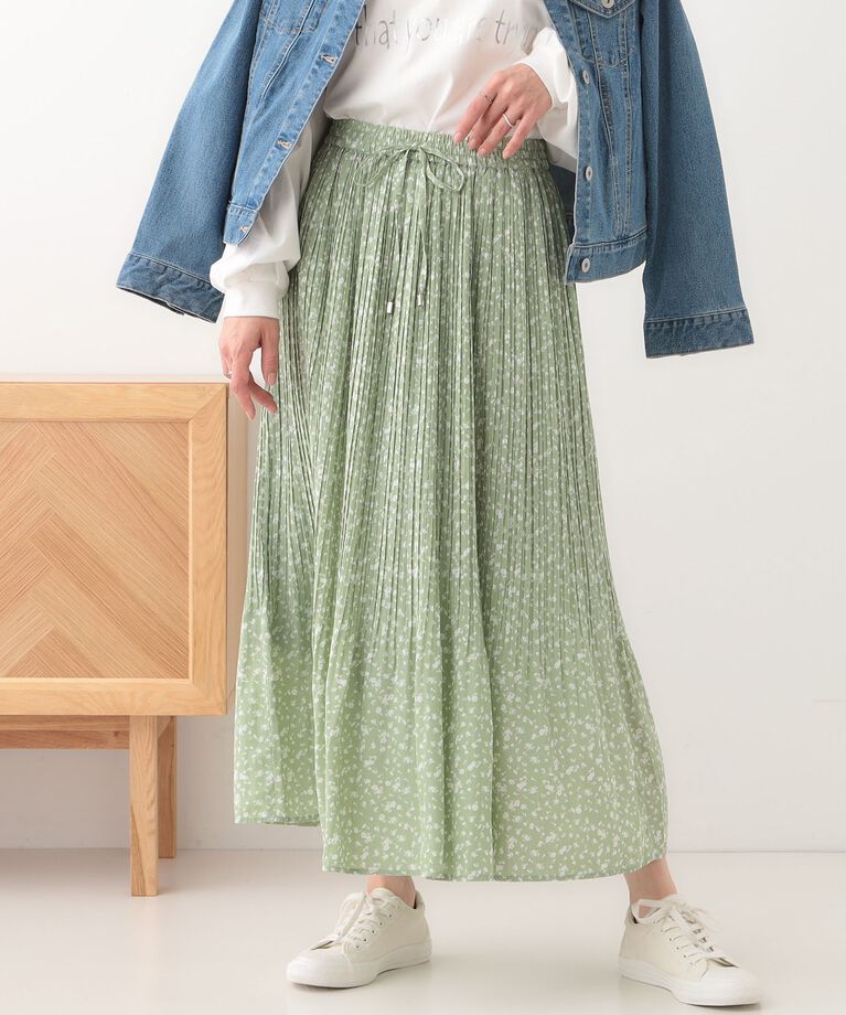 SHOO･LA･RUE「歩くたび揺れる サテンプリーツスカート」|スカート|ミントグリーン(72