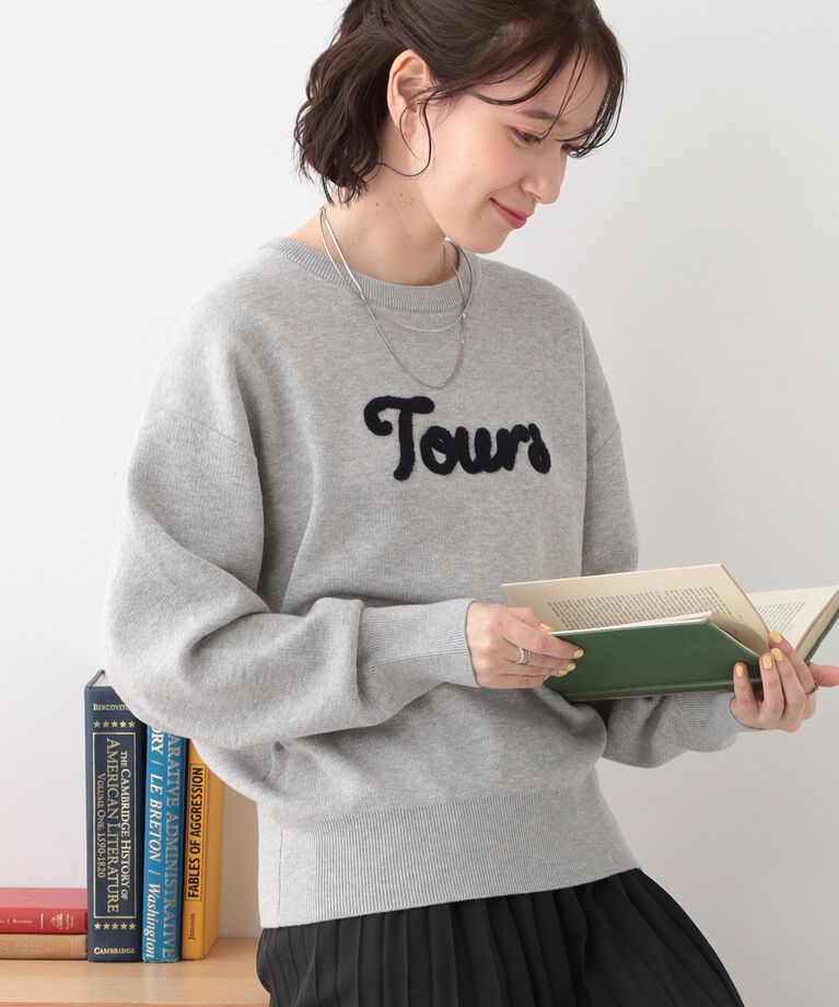 SHOO･LA･RUE「【洗える/S-LL/ちくちくしにくい】ロゴ入りスウェットライクニット」|ニット・セーター|ライトグレー(011