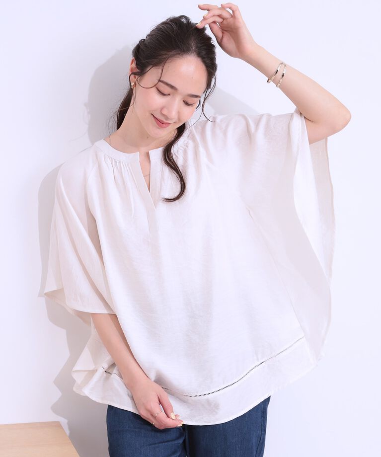 SHOO･LA･RUE「【洗える/S-LL/接触冷感】涼しく体型カバー お袖フレア ドレープブラウス」|シャツ・ブラウス|